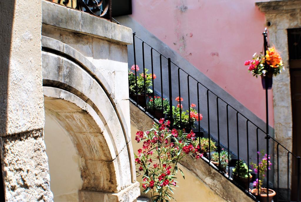 Modica Castleヴィラ エクステリア 写真